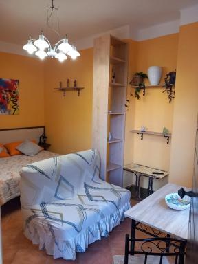 Monoliconi - Housity