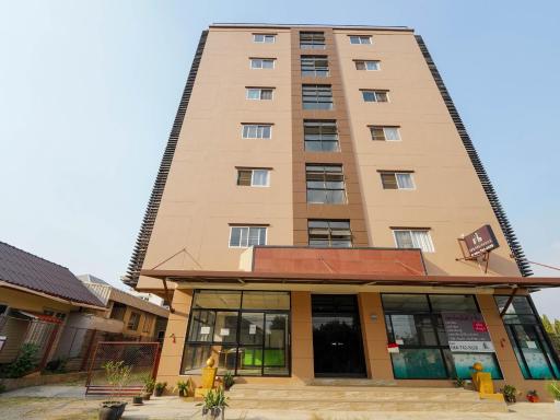 RoomQuest SPS Hotel and Residence - Housity