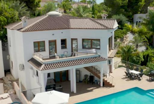 Villa Reina - Housity