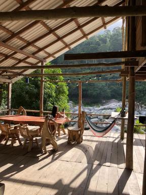 Jungle River Lodge - Housity