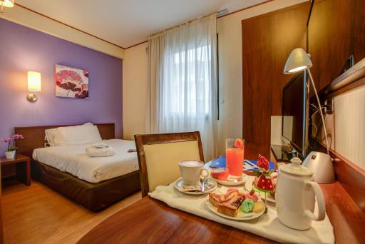 Hotel Europa - Housity