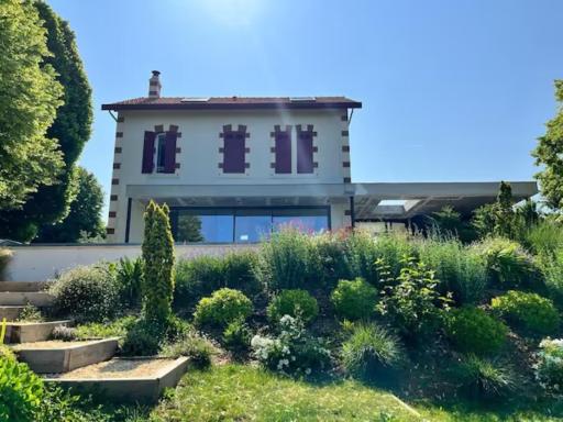 Les Palissières - Chambres d'Hôtes - Housity