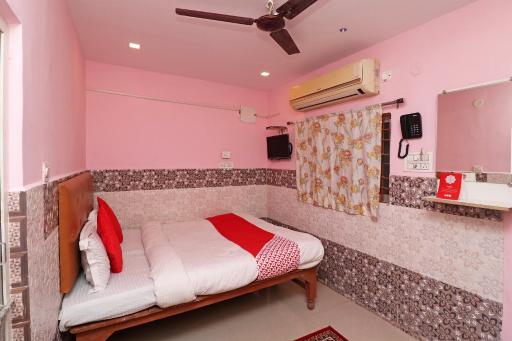 OYO Hotel Kunal - Housity