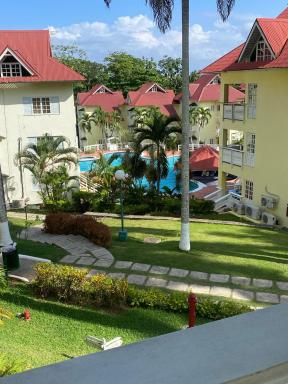Summer Time Suite at Mystic Ridge Resort - Housity