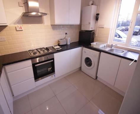 Double Room near Canary Wharf 28 - Housity