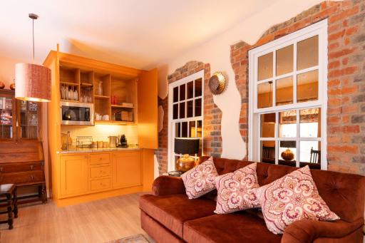 Apartments at Number 16 - The Jolly Coopers - Housity