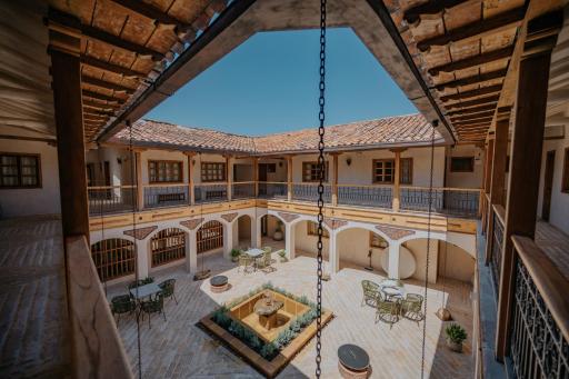Hotel La Corada - Housity