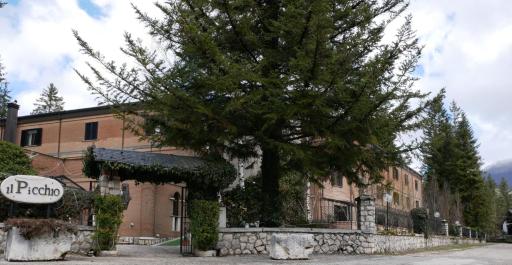 LH Albergo il Picchio - Housity