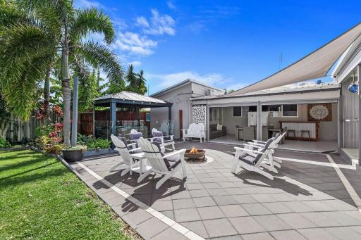 Beachside Serenity - Housity