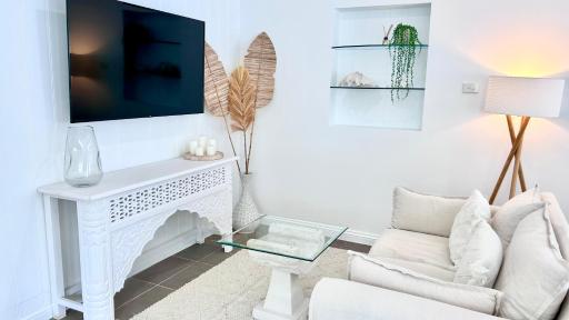 Villa Wai Tui, a Tropical Oasis - Housity