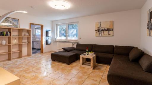 Haus 5 Elemente- Fewo Feuer mit Terrasse, Bio-Kamin und 2 Schlafzimmer - Housity