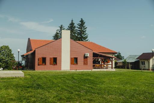 Casa de Vinuri Vranceana - Housity