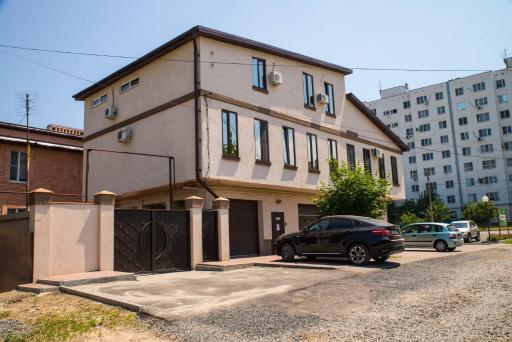Guest House Prestige - Housity