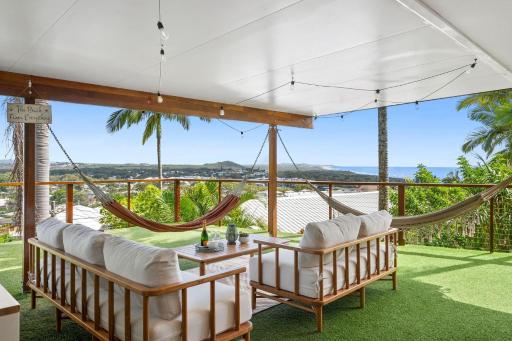 TreasureView Beach House entire property - Housity