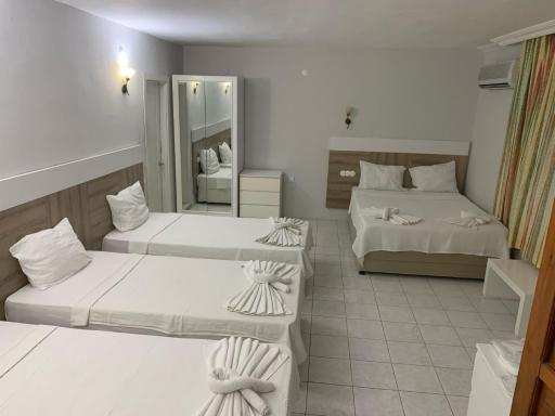 BELCAN Hotel - Housity