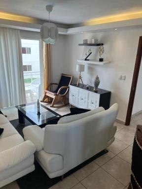 10 Minutos del aeropuerto, bus PC, 15 de la playa. - Housity
