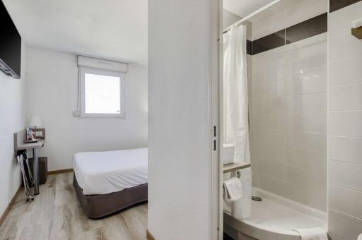Brit Hotel Clermont-lʼHérault - Housity