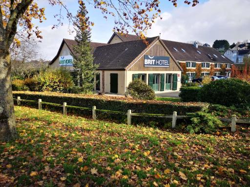 Brit Hotel La Ferte Bernard - Housity