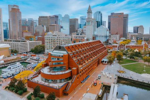 Boston Marriott Long Wharf - Housity