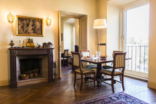 Rome Downtown Suite Bed and Breakfast Aracoeli - Housity