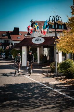 ARAMIS Tagungs- und Sporthotel - Housity