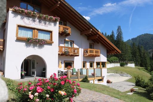 Hotel Garni Civetta - Housity