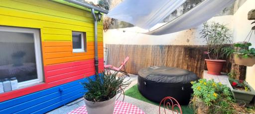 Le 100 - Housity