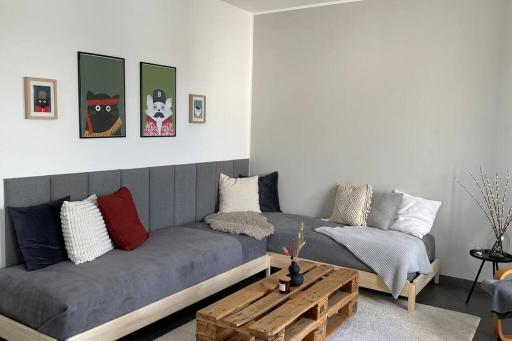Ferienwohnung - nah an Phantasialand, Köln & Bonn - Housity