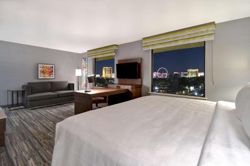 Hampton Inn & Suites Las Vegas Convention Center - No Resort Fee - Housity