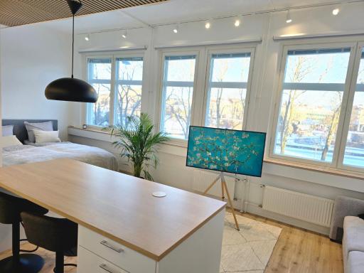 Upea asunto Salon sydämessä, Ilmainen pysäköinti, lähellä kaikkea - Housity