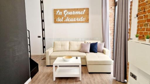 Homelike Malasaña - Housity