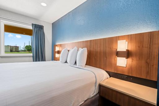 Countryside Inn Sealy - Housity