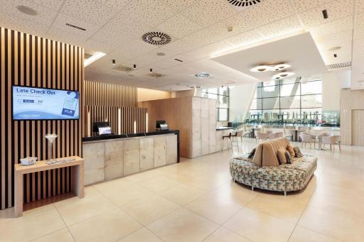 Hotel Best 4 Barcelona - Housity