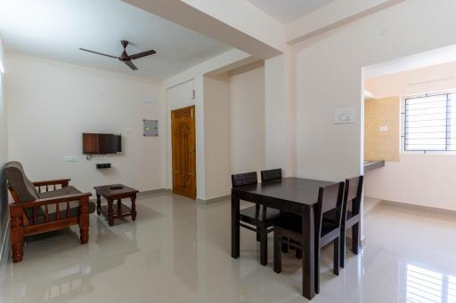 Aishwaryam Service Apartment - Housity