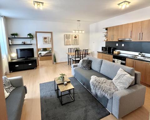 Apartment Tina - Old Town, Free Private Parking - Housity