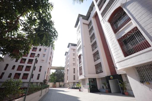 The Byke Studio Pure Veg Apartment, Thane - Housity