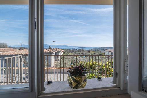 Il lago dei Sogni - Stupenda Vista Lago e Colline - Housity