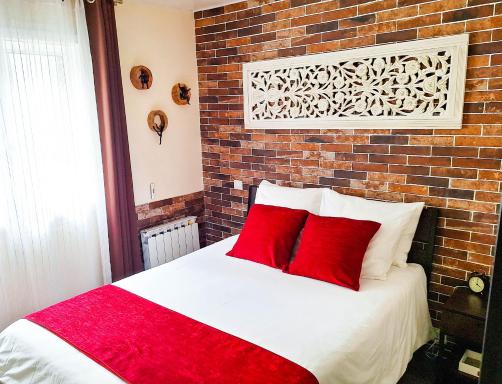 VILLA REIALA Chaville - Housity