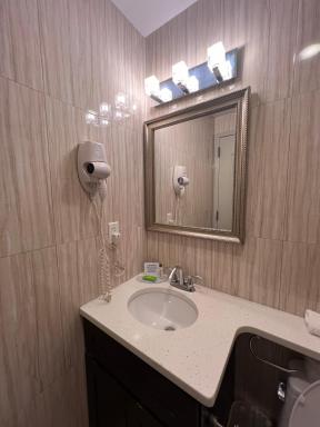 Grandview Hotel New York - Housity