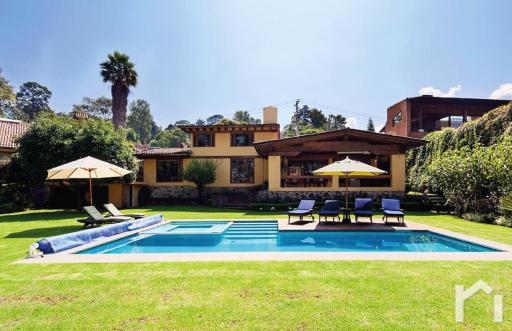 Bella Casa en Avándaro muy equipada y bien ubicada - Housity