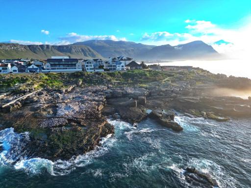 Esplanade Hermanus - Hizvo