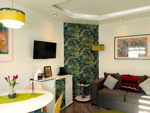 Little Wonder Apartment - Housity