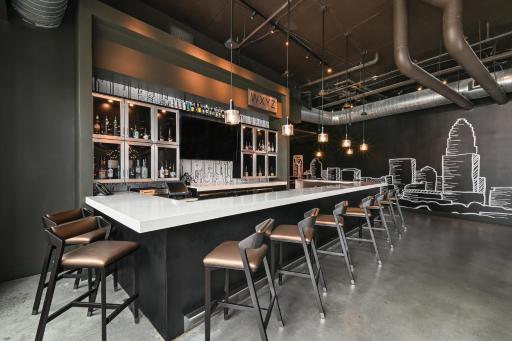 Aloft Charlotte City Center - Housity