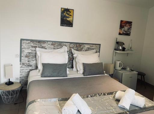 Hôtel U Passa Tempu - Housity