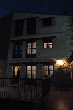 El Farolillo de Piedra - Housity