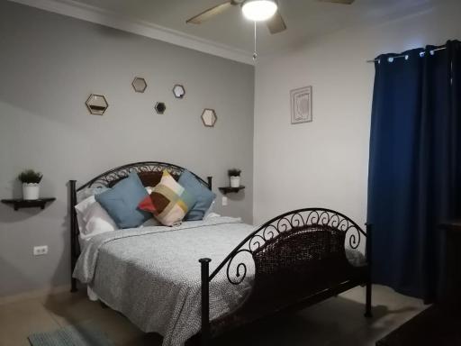 to little away from El conde ,museums, parks in the colonia zone - Housity