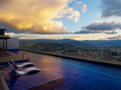 iFreses, Study Full equipped whith Pool, air- conditioning, spectacular view of the city, parking with additional payment - Housity