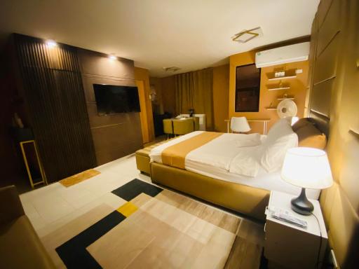 The Barracks Staycation - Housity