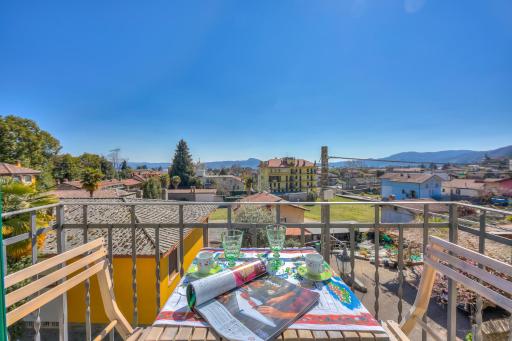 Nido Belvedere Lake View - Happy Rentals - Housity