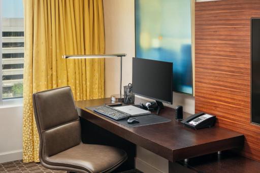 Hilton Short Hills - Housity